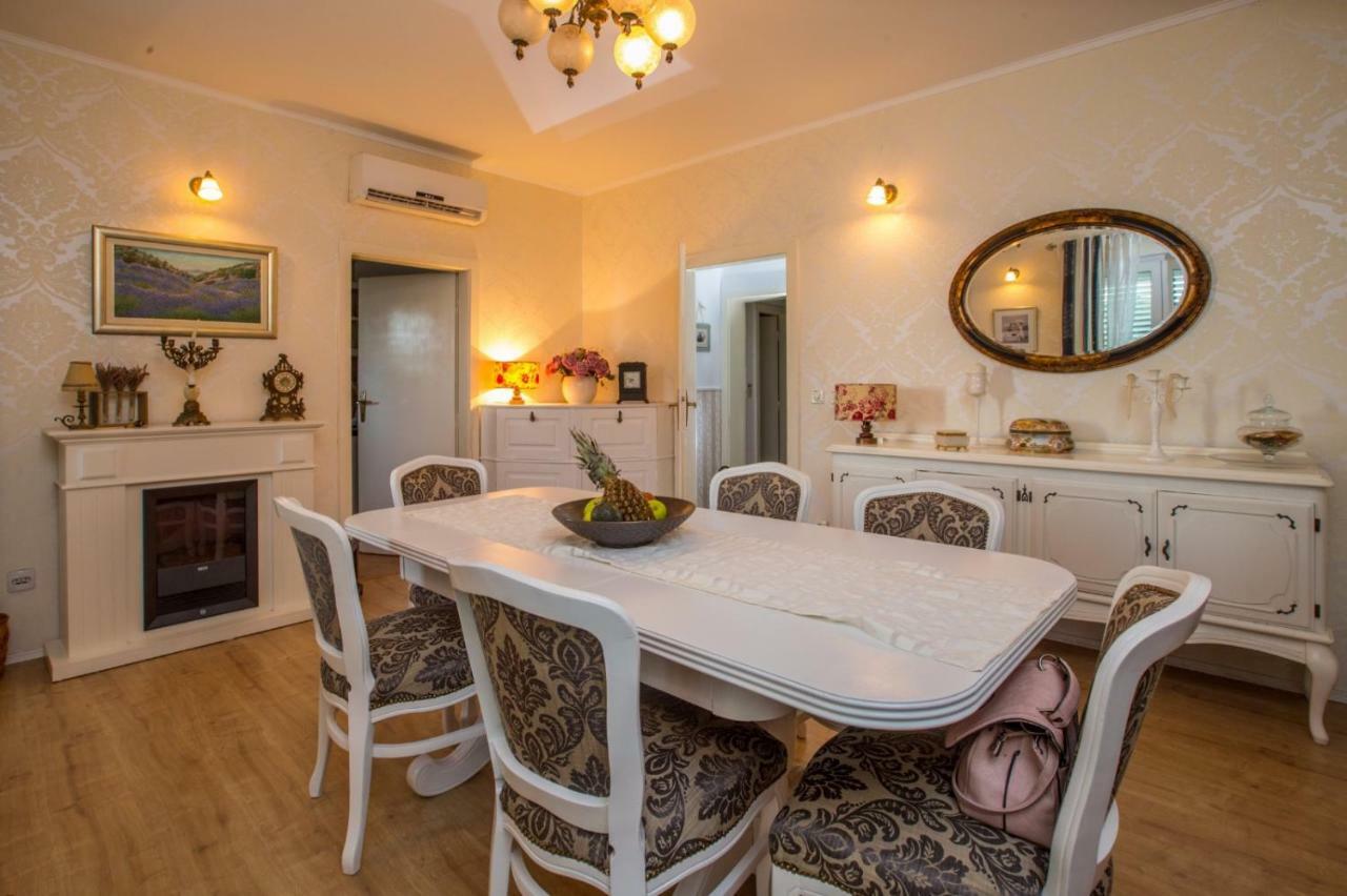 Apartment Valerija Jesenice  Exterior photo